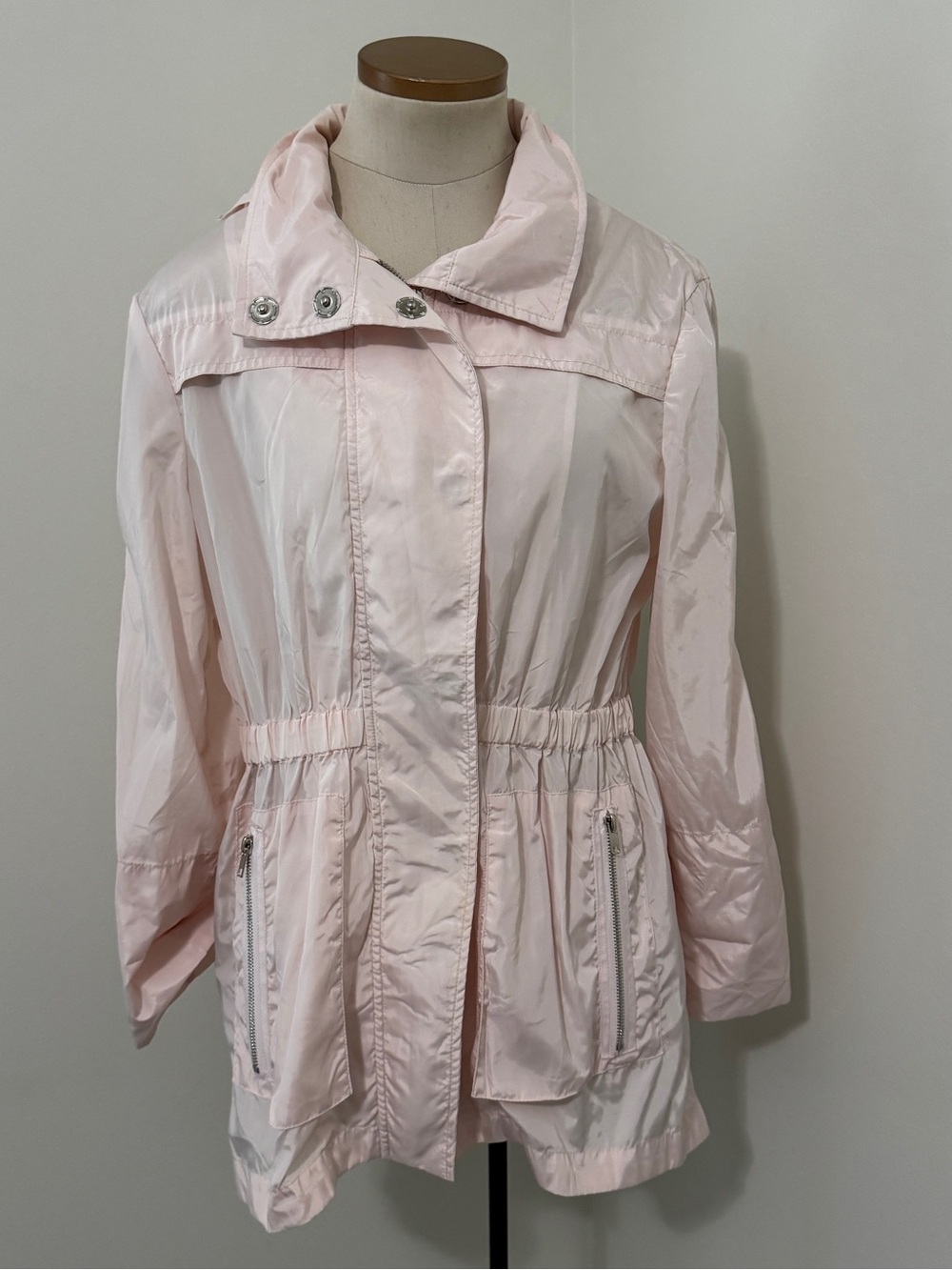 CM Caio Milano Small Light Pink Tess Anorak Lightweight Rain Jacket Packable